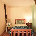 Michouat D'hotes 住宿加早餐酒店 4*