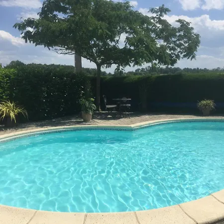 住宿加早餐酒店 Michouat D'hotes Vidou