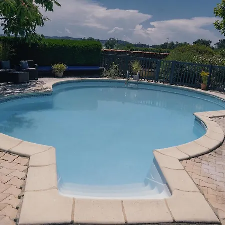 Michouat D'hotes 住宿加早餐酒店 Vidou