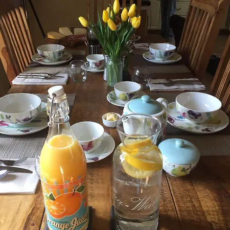 Michouat D'hotes 住宿加早餐酒店 4*