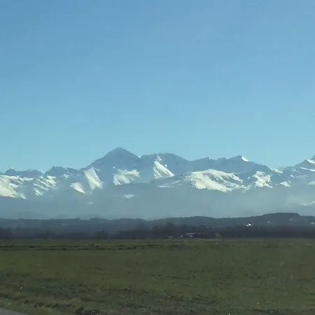 Michouat D'hotes 住宿加早餐酒店 4*