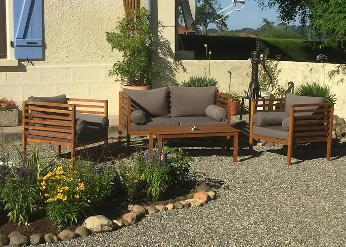 Michouat D'hotes B&B