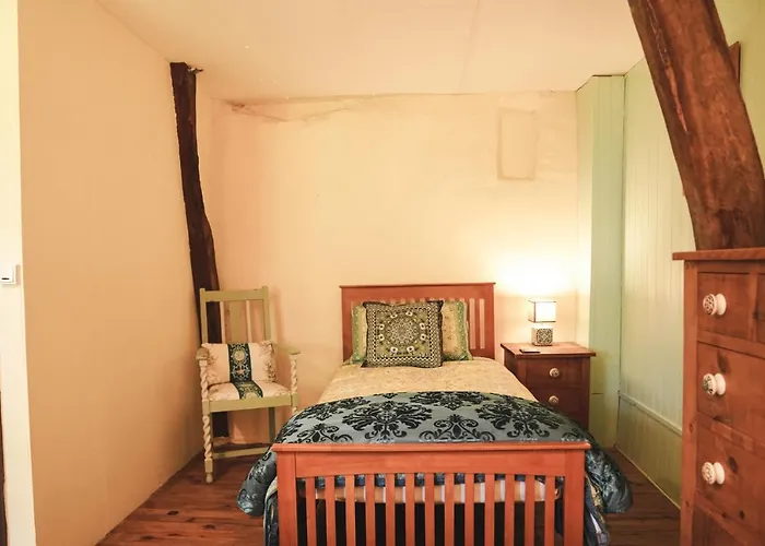 Michouat D'hotes B&B 4*