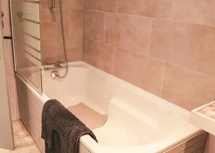 Michouat D'hotes B&B